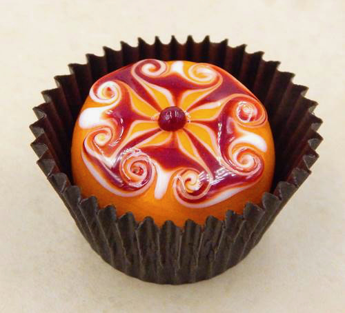 Click to view detail for HG-037 Hulet Art Glass Choc Mango, White & Cherry Chocolate Anemone $46